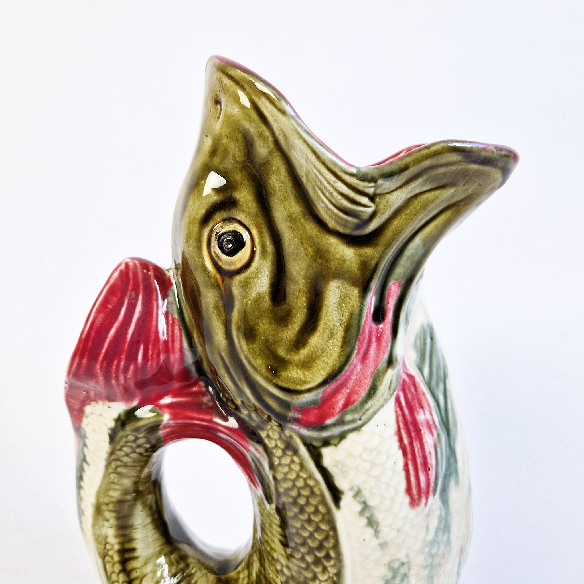 1920s barbotine fish jug by Frie Onnaing