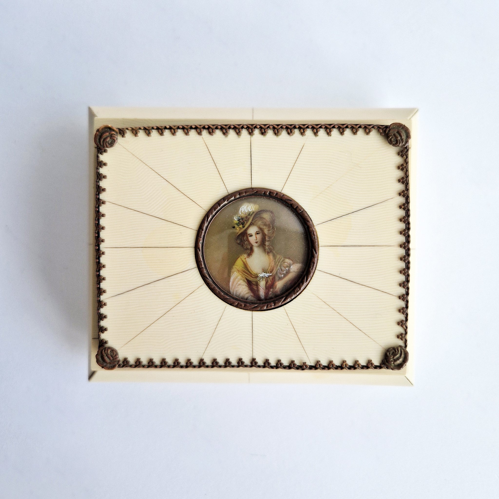 1950s Italian jewelry box with miniature portrait