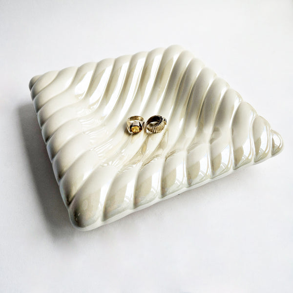 1960s ceramic ribbed plate by Italica Ars