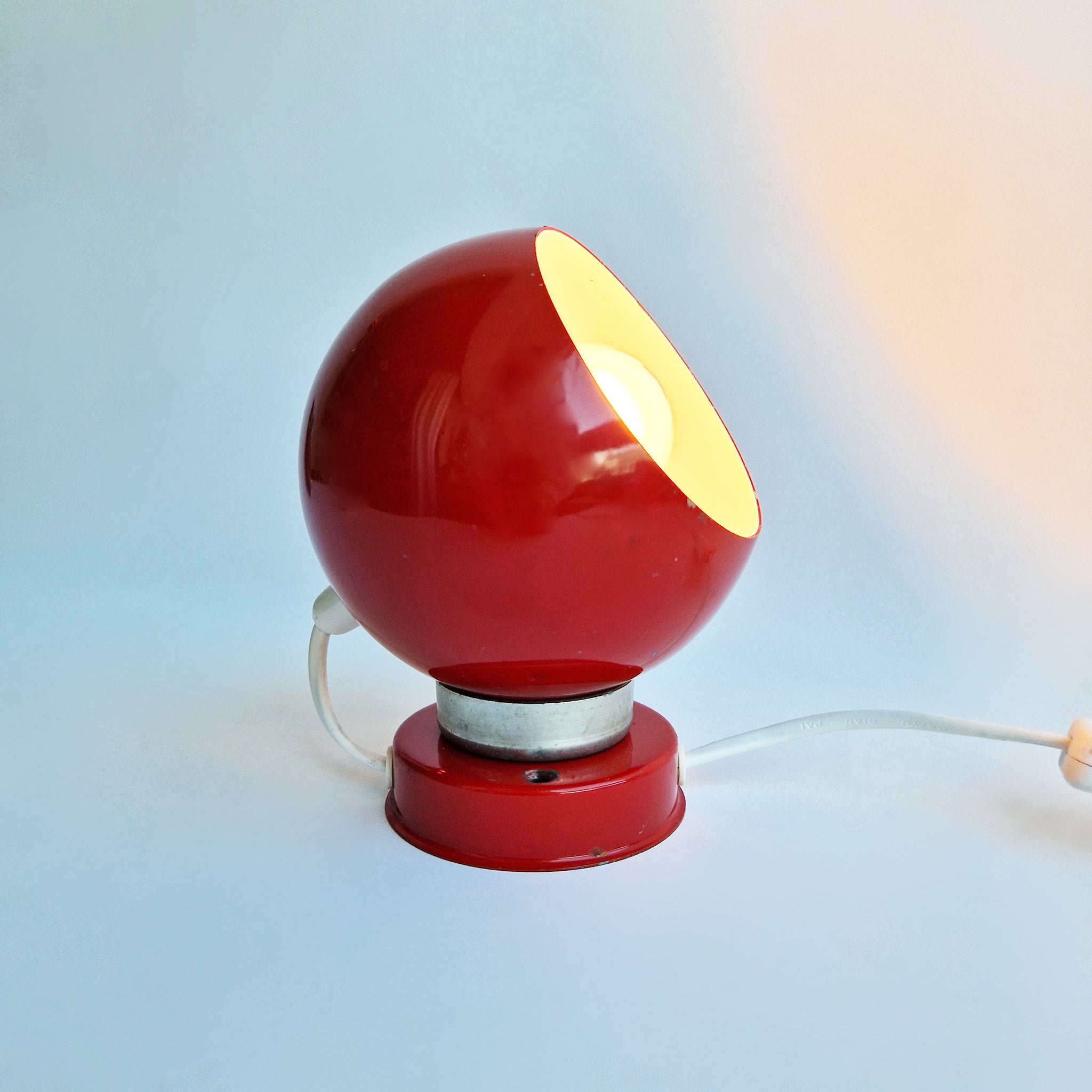 1960s red globe lamp by Reggiani