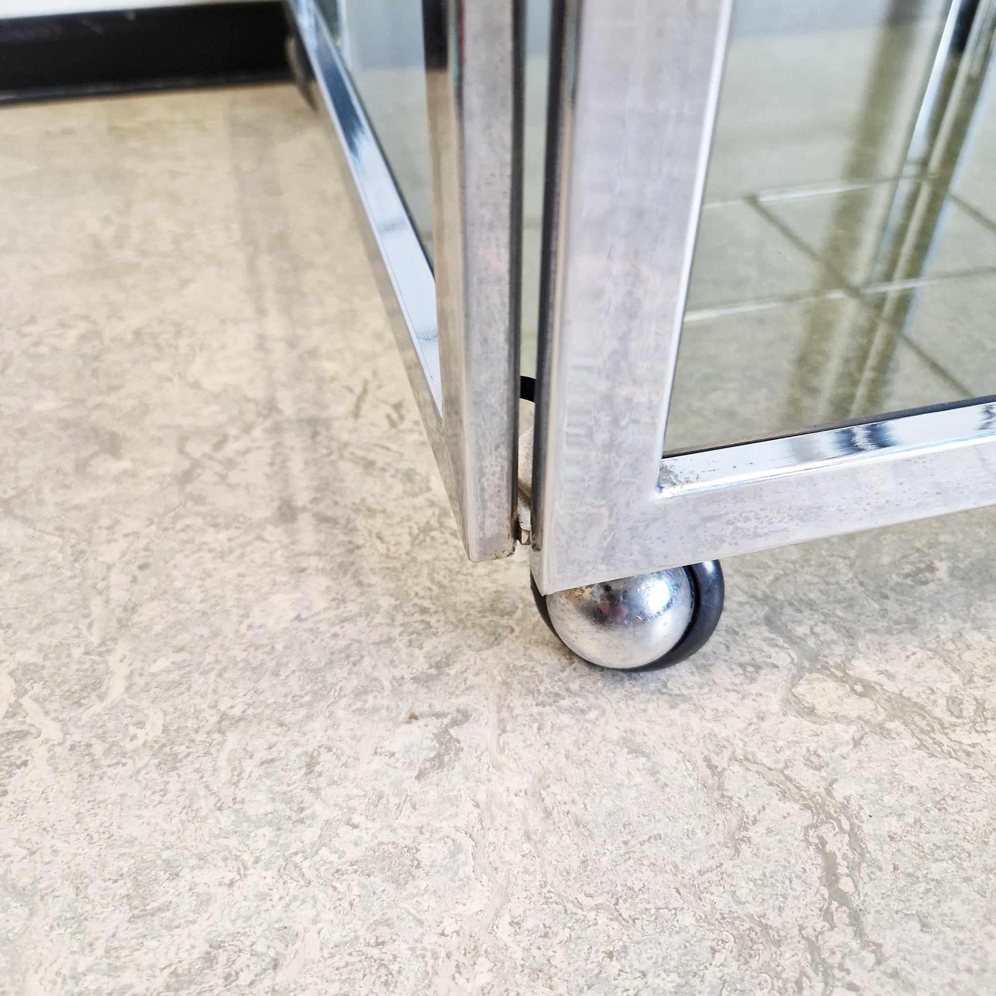 1970s Italian chrome bar table