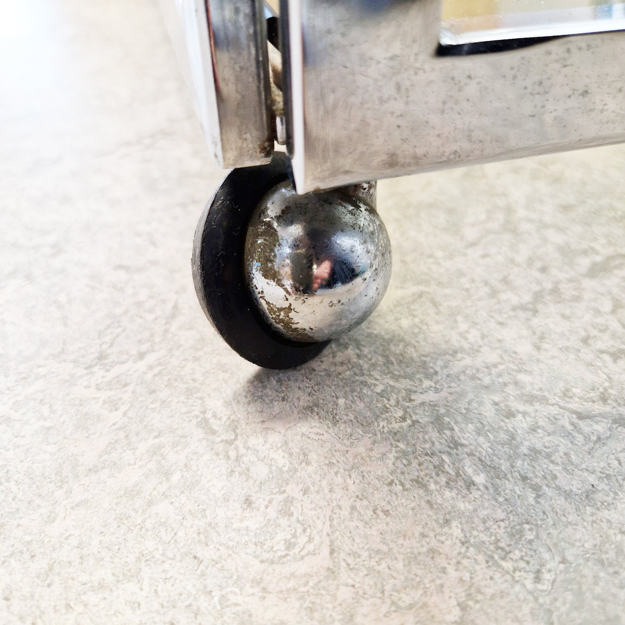 1970s Italian chrome bar table