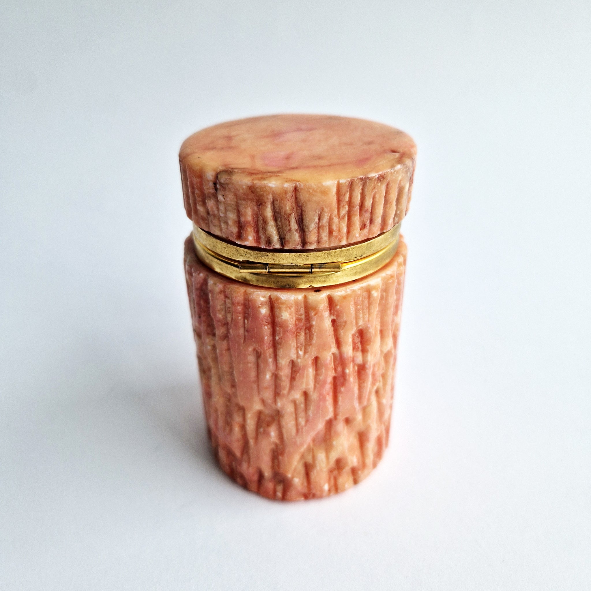 1970s Italian alabaster trinket box