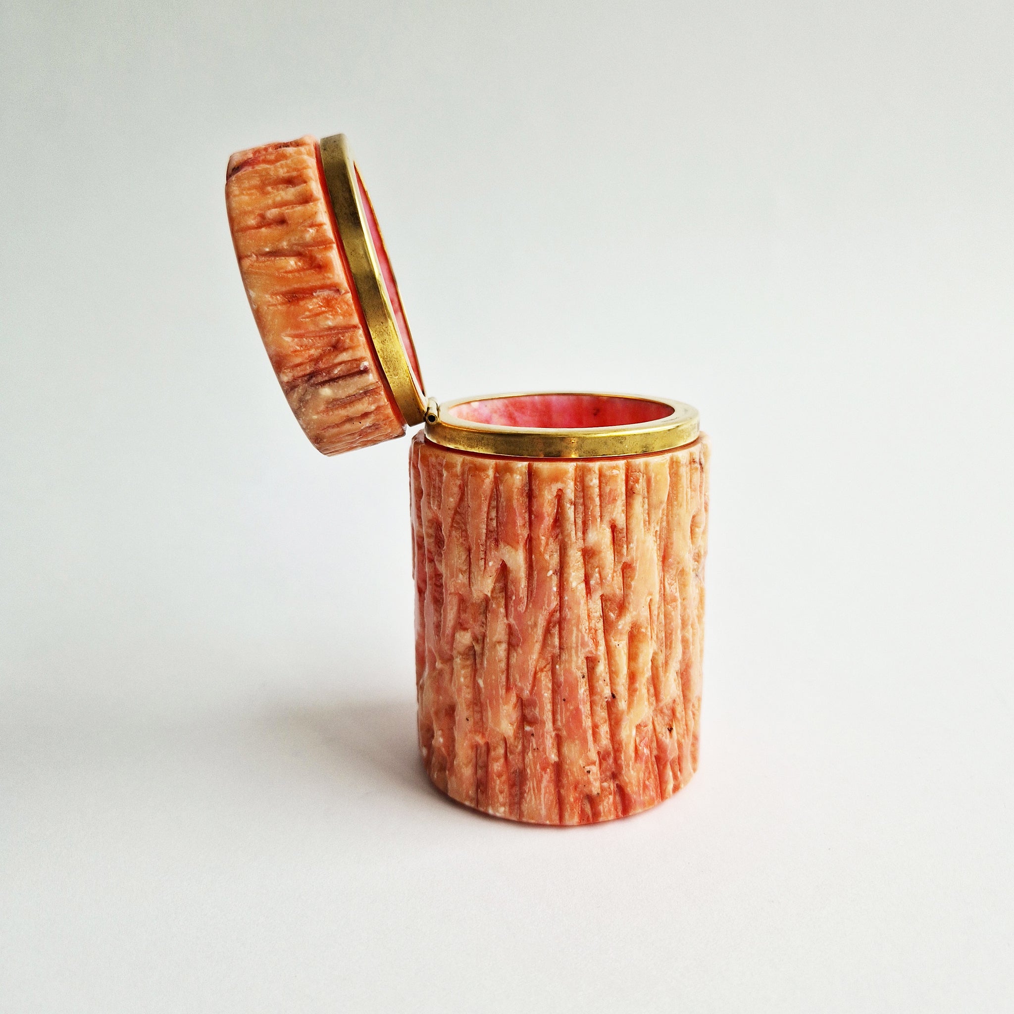 1970s Italian alabaster trinket box