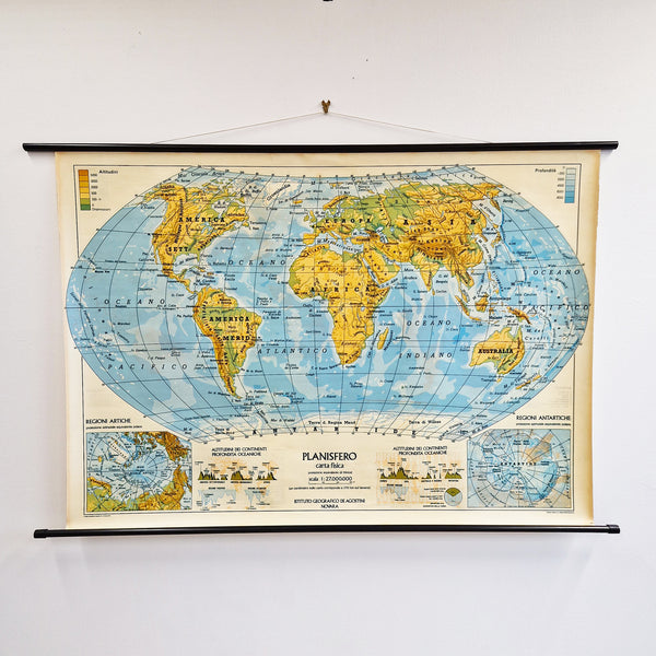 1975 World map in Italian