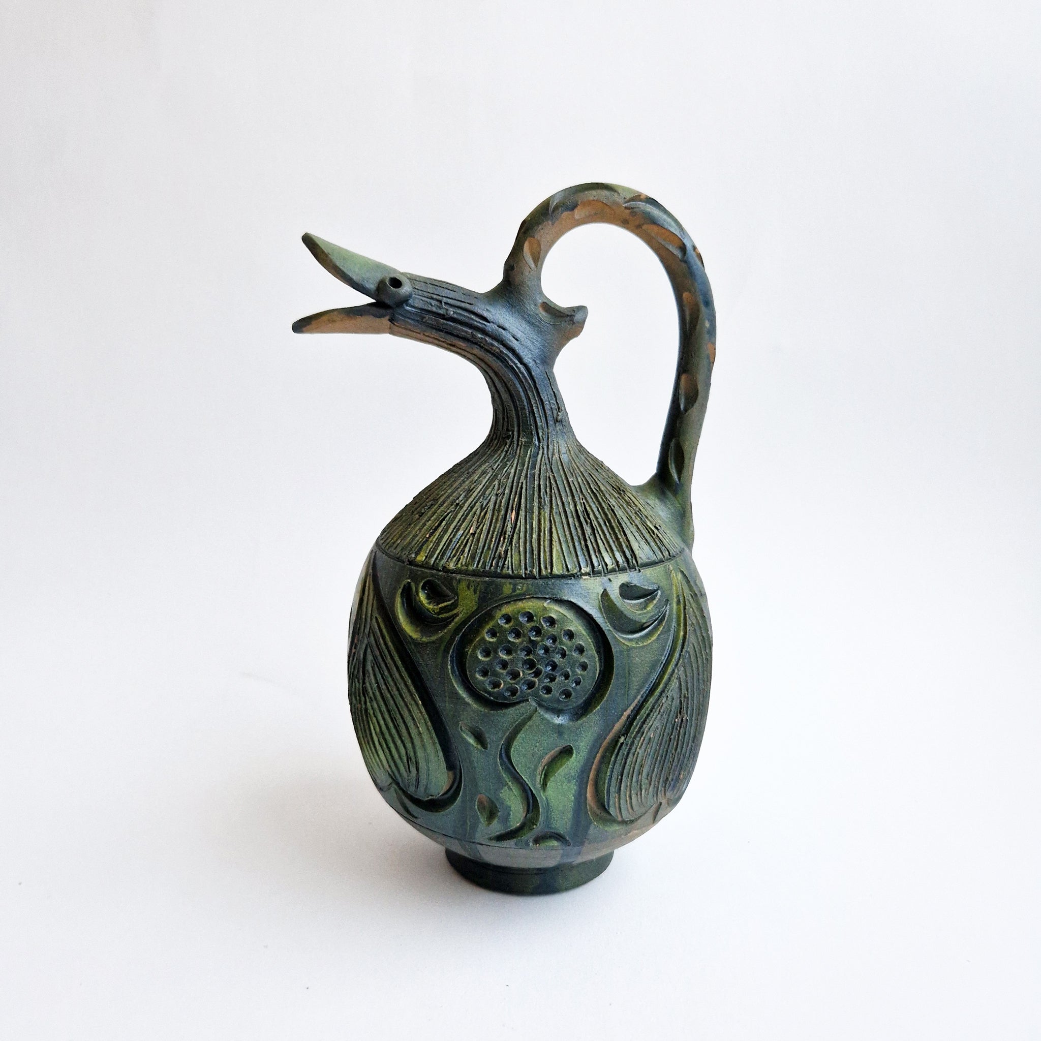 1976 ceramic Etruscan style jug