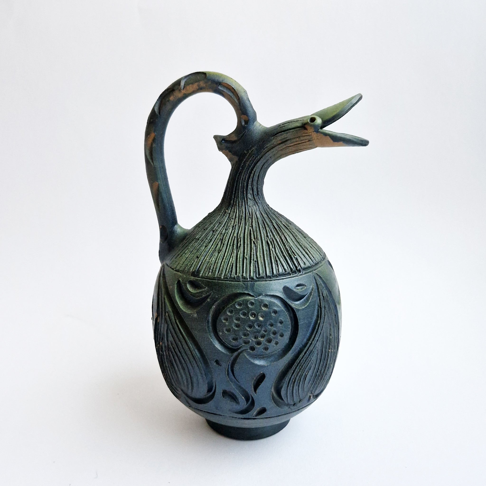 1976 ceramic Etruscan style jug