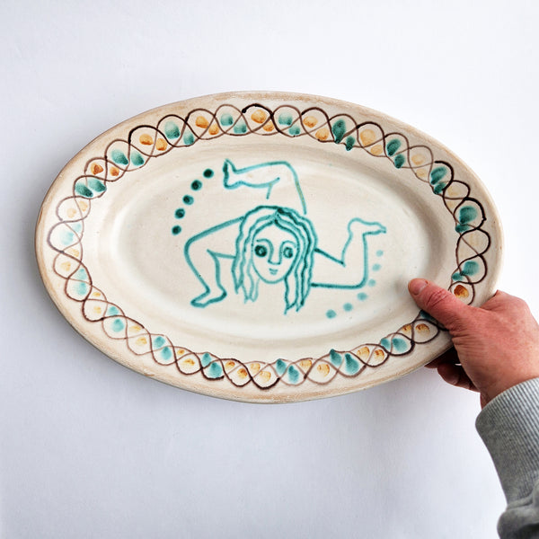 1980s Sicilian oval plate
