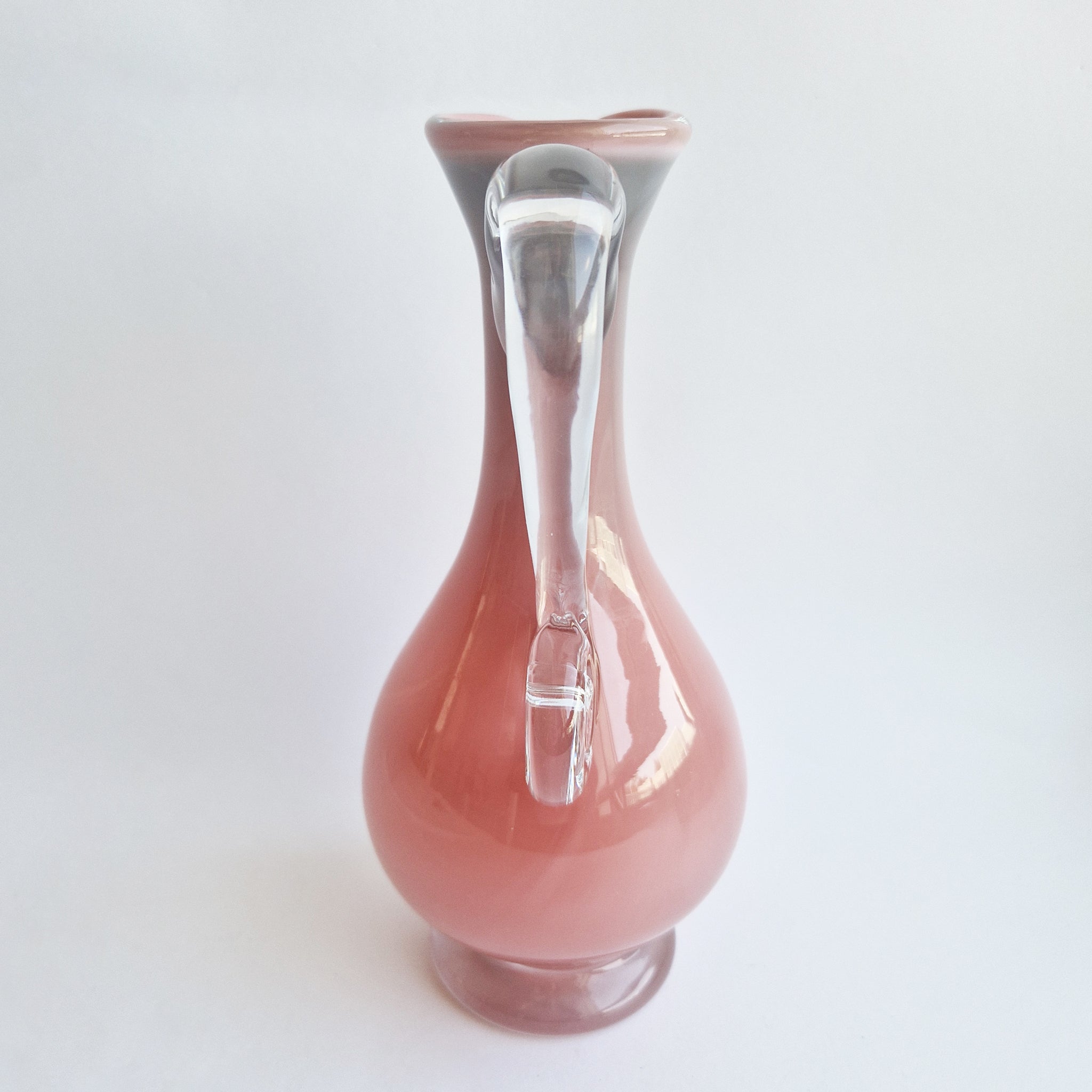 1980s pink glass vase by Jerzy Słuczan-Orkusz
