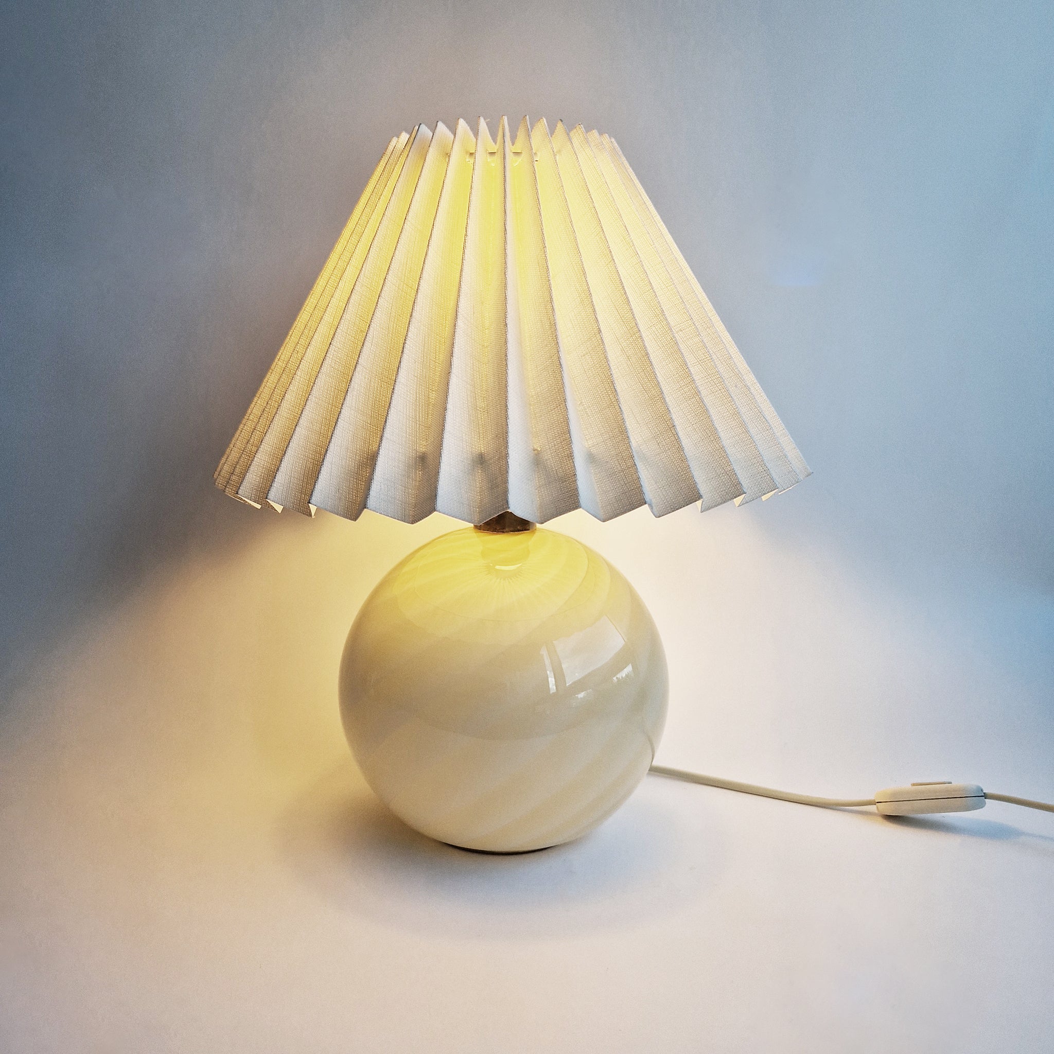 1980s Murano yellow ball table lamp by Da Vinci