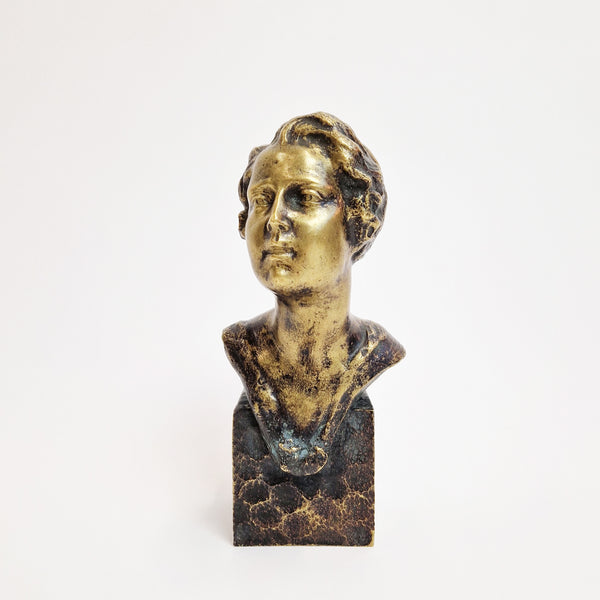 Early 20th Century bronze bust by Luigi Aghemo