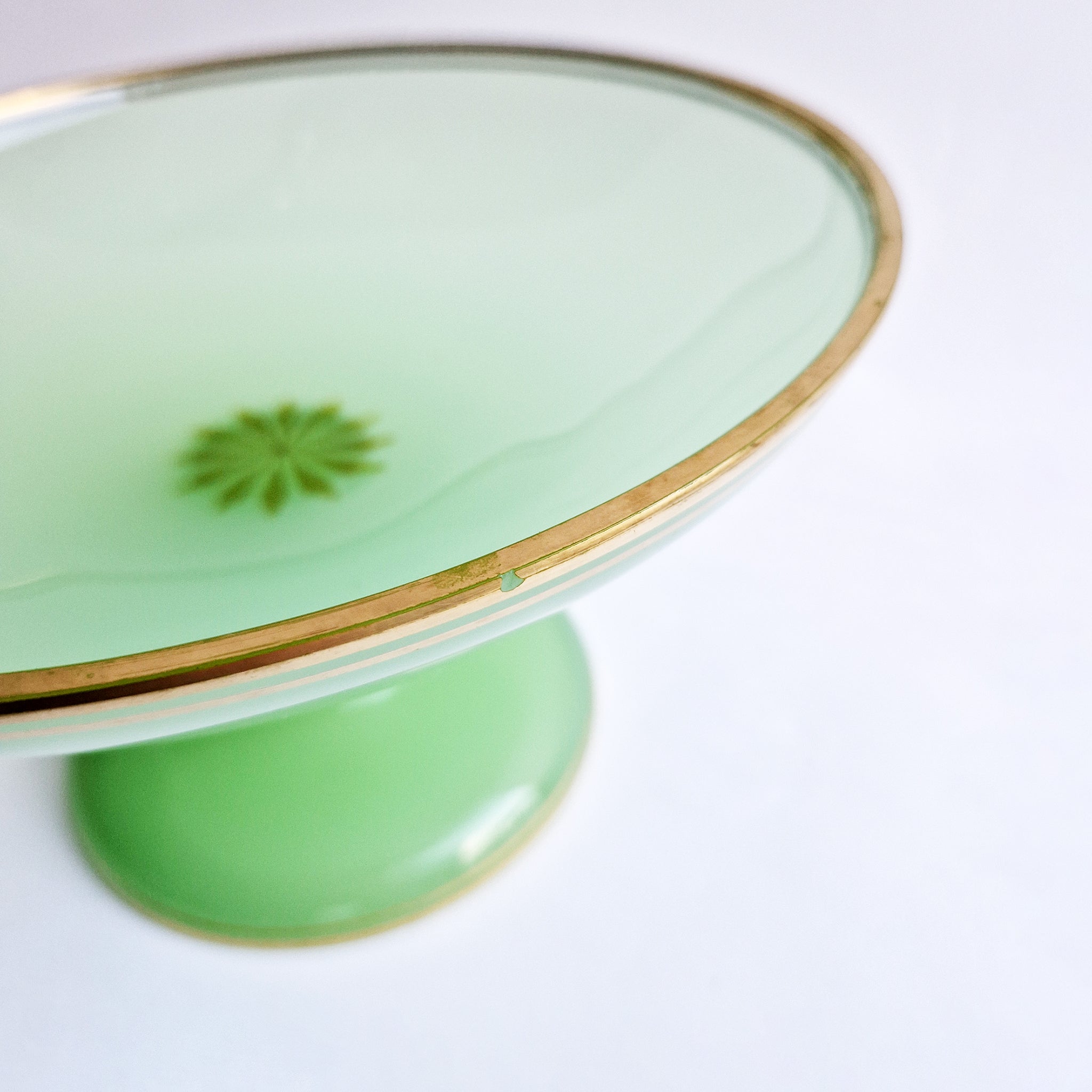 1930s jade green glass fruit stand