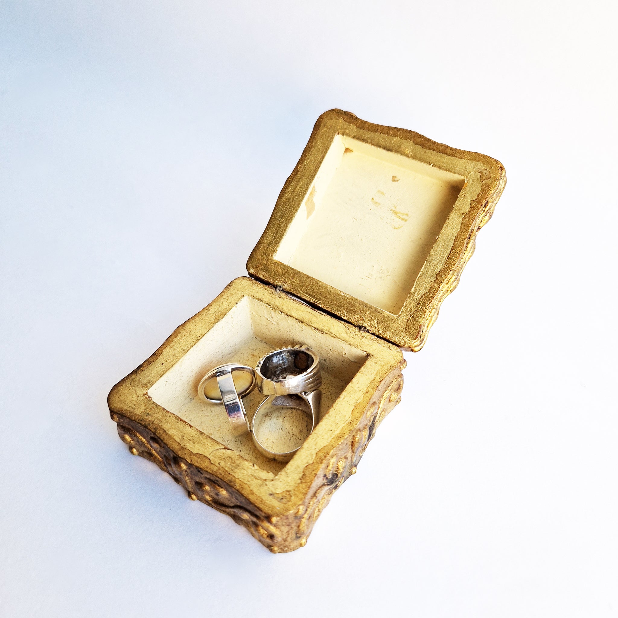 Vintage Florentine trinket box