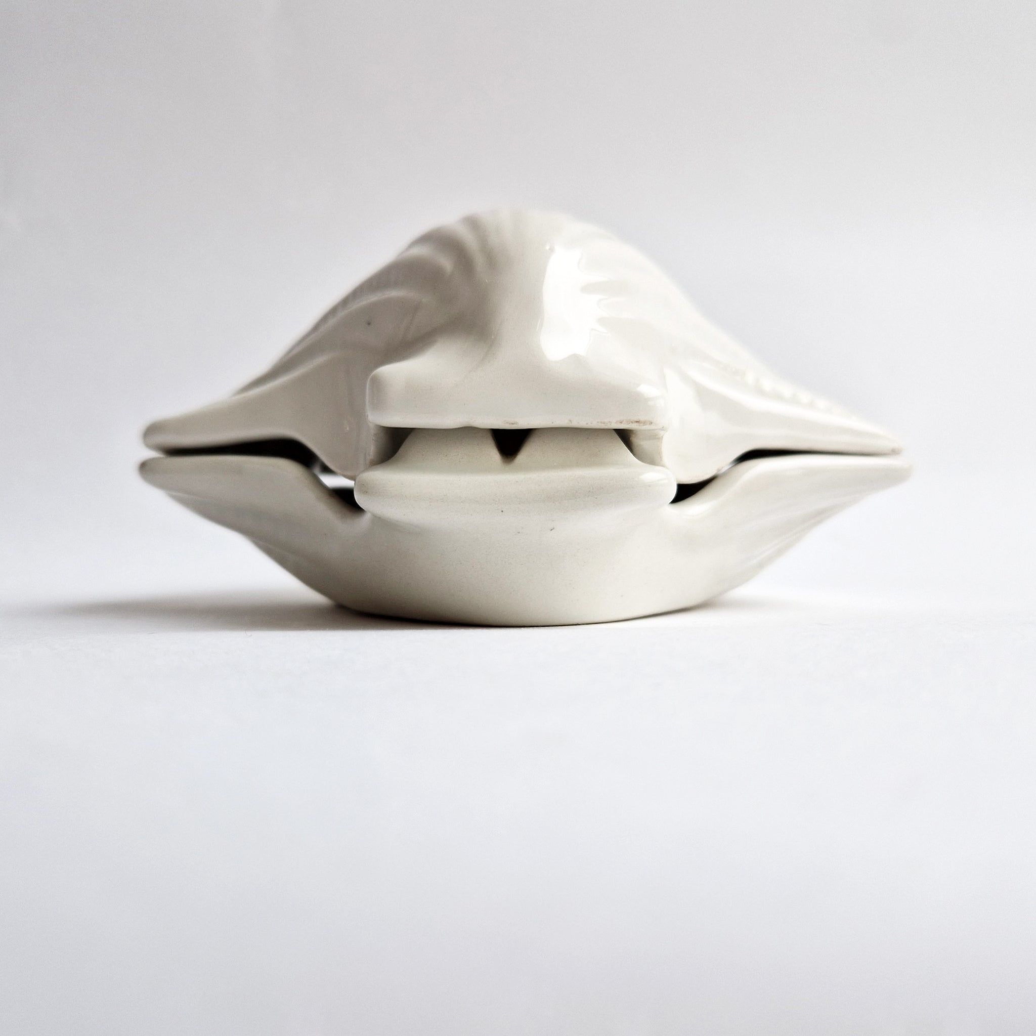 Mid-century ceramic shell trinket dish