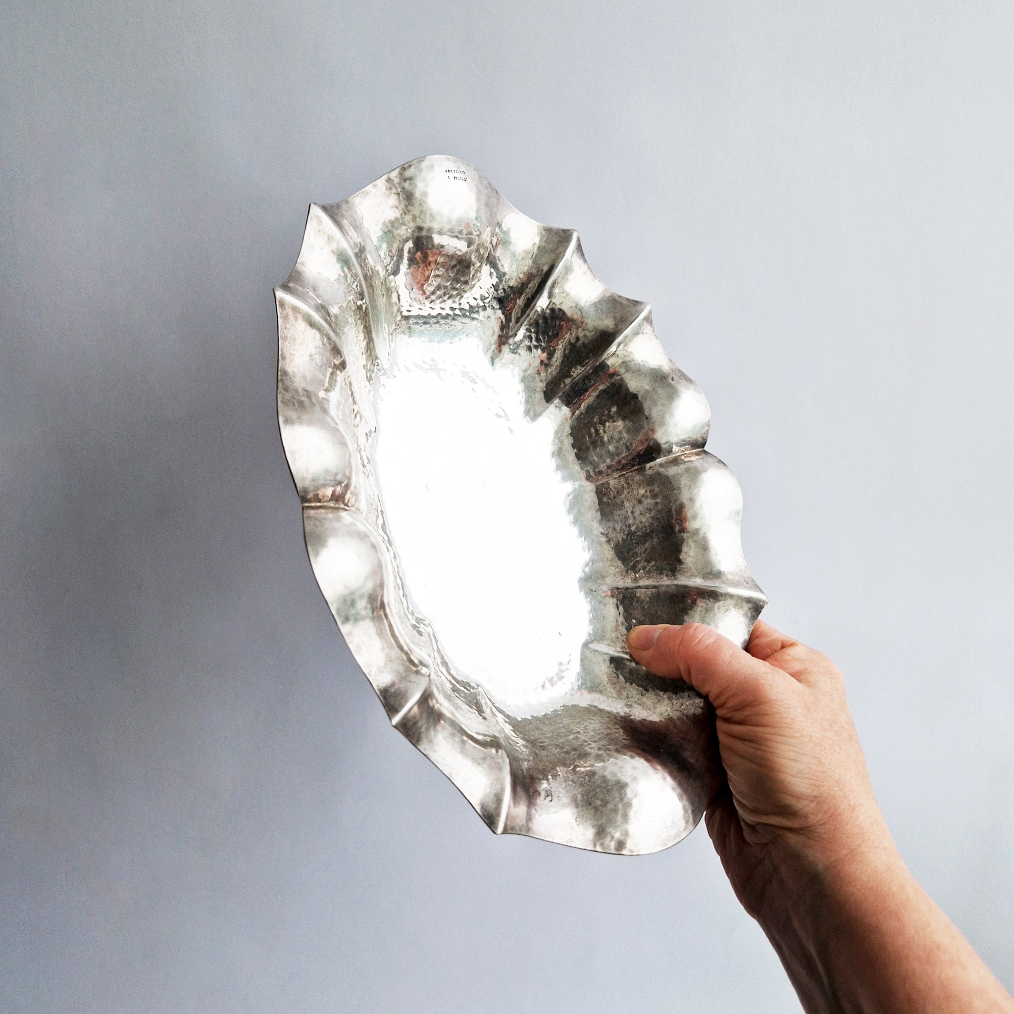 1960s silver-plated 'Olri' scalloped dish by Rino Greggio