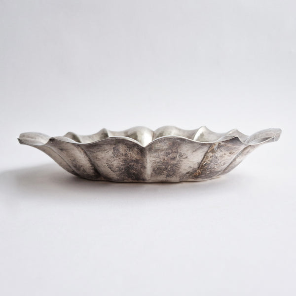 1960s silver-plated 'Olri' scalloped dish by Rino Greggio