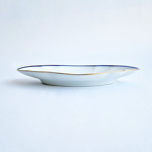 Mid-century porcelain dish by Richard Ginori