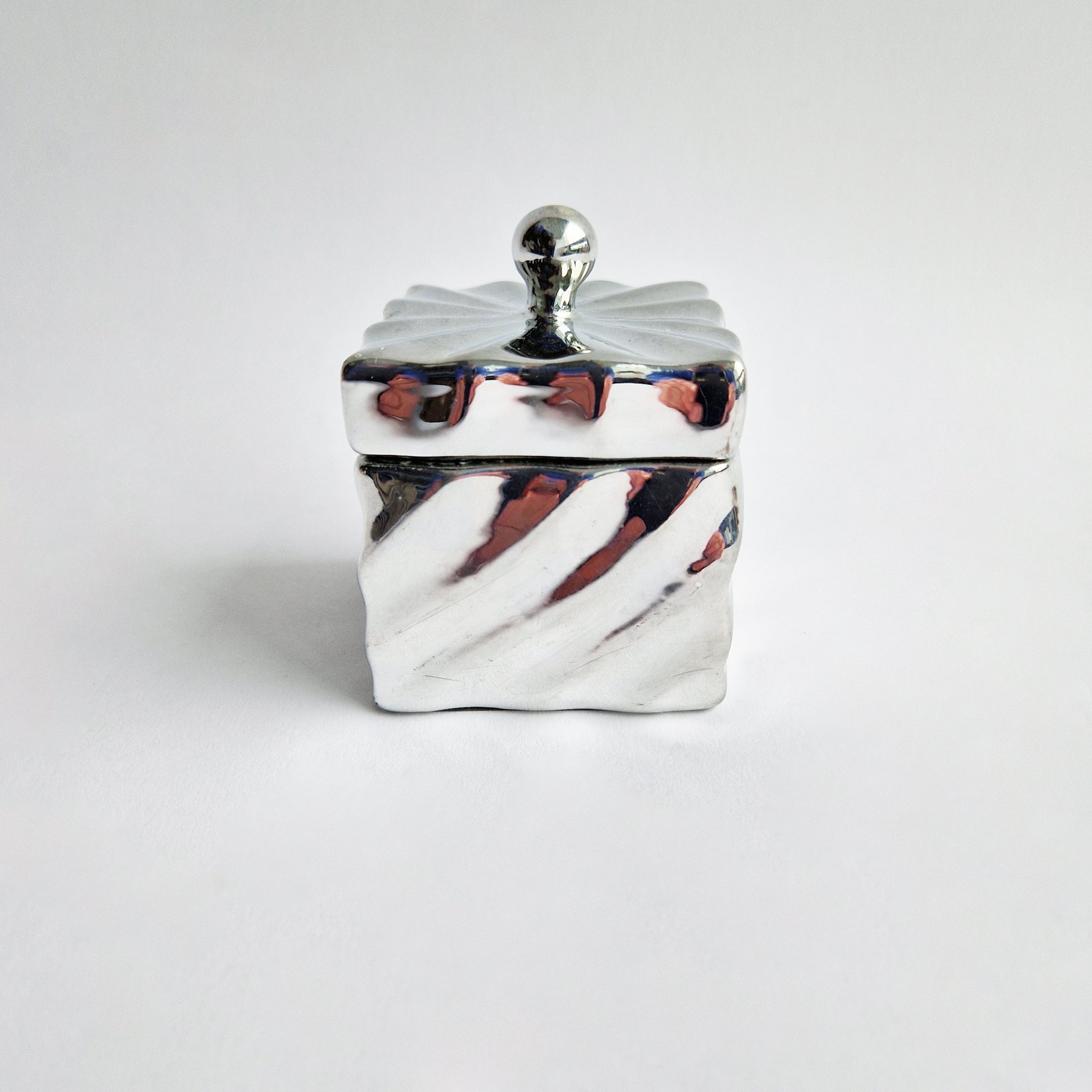 Pre-loved Italian silvered ceramic trinket box