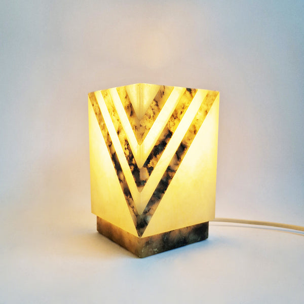 1980s Italian alabaster table lamp