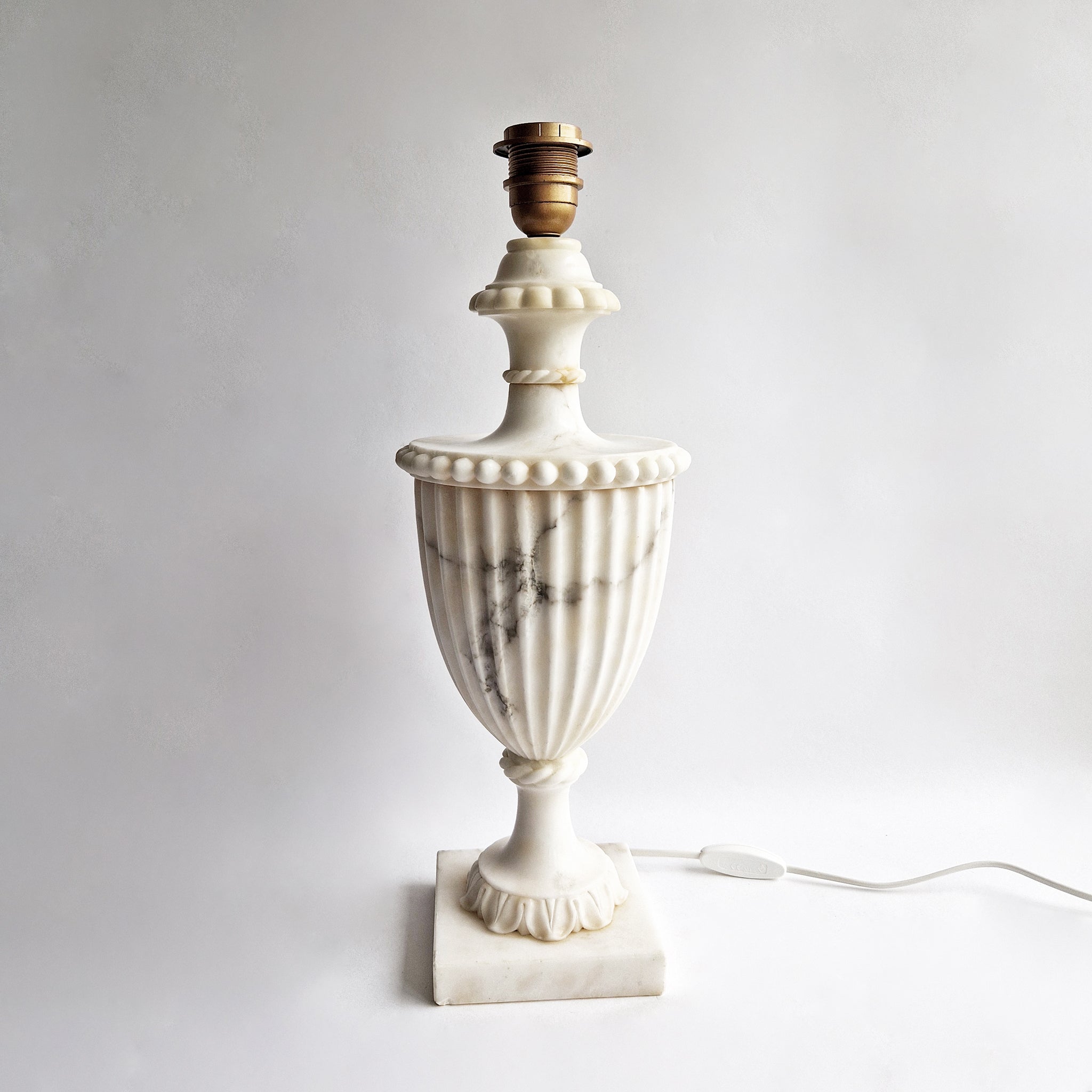 Vintage Italian XL alabaster table lamp