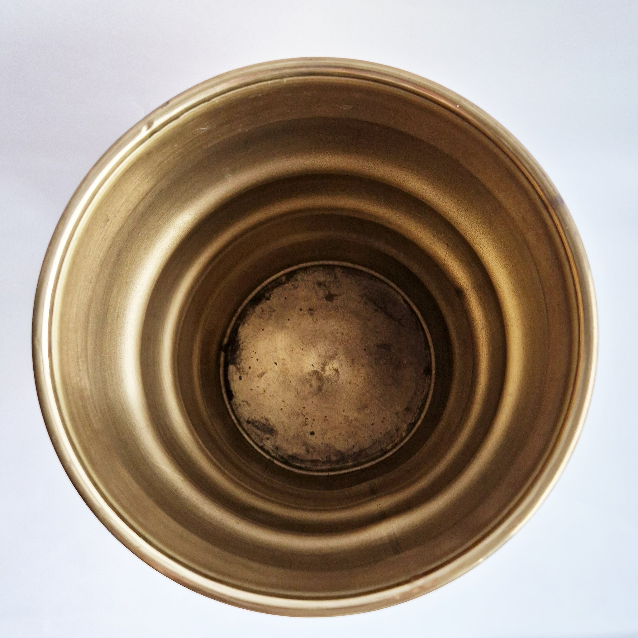 Vintage Italian wavy brass umbrella stand