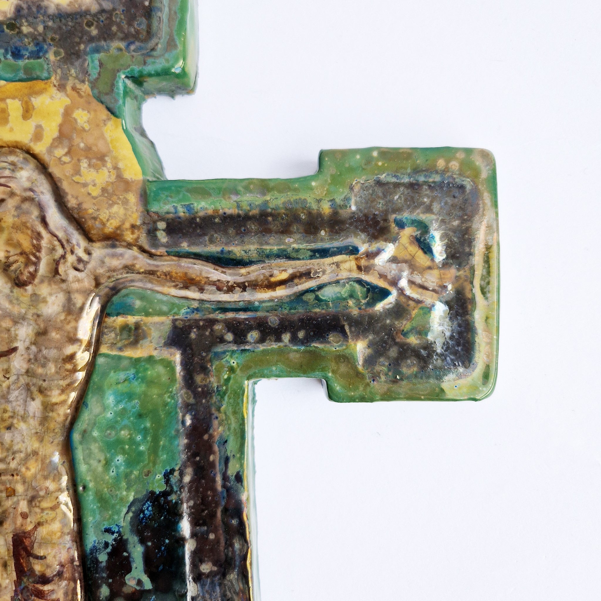 Vintage Italian ceramic crucifix