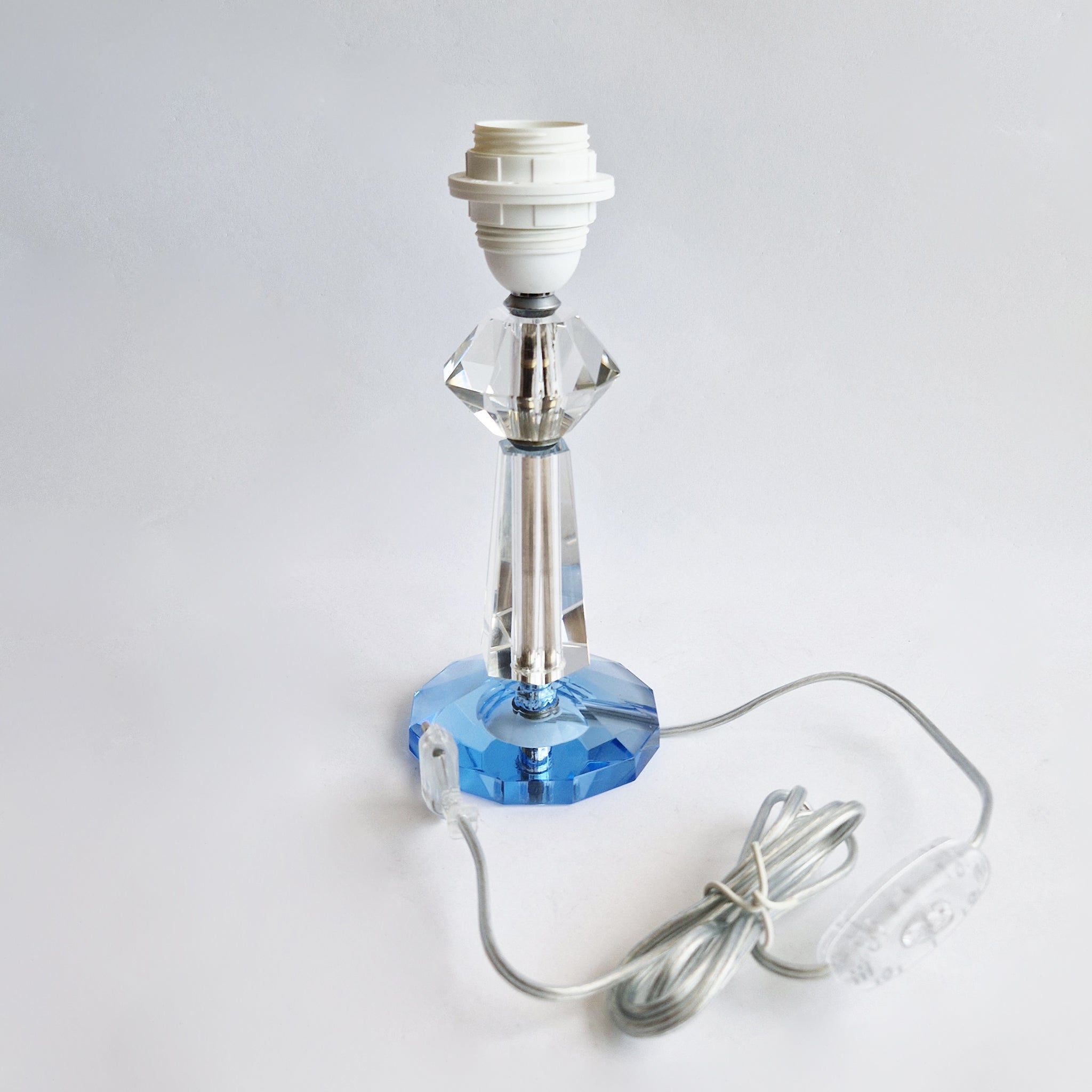 Mid-century Italian cut-glass table lamp