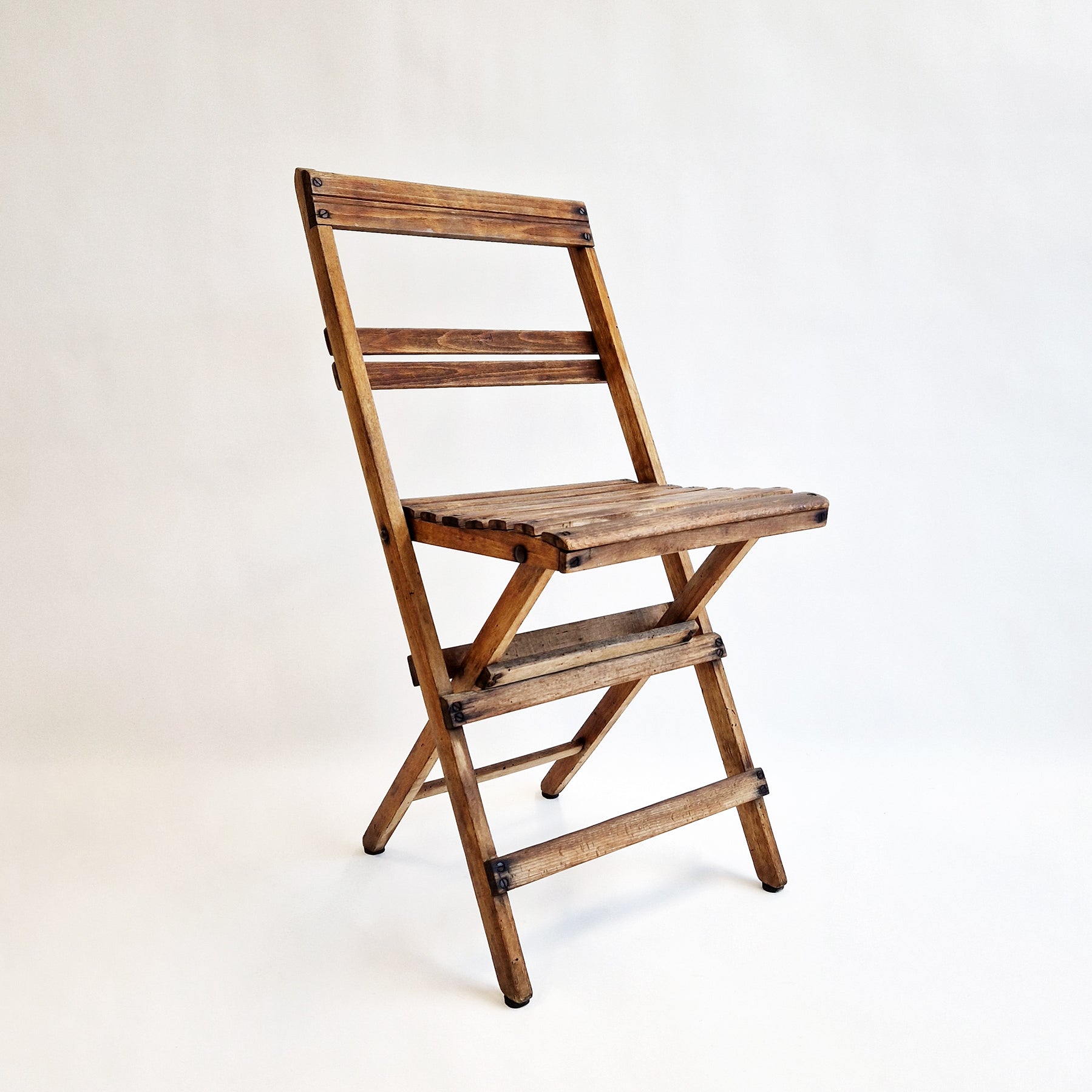 Mid-century Italian wooden folding chair