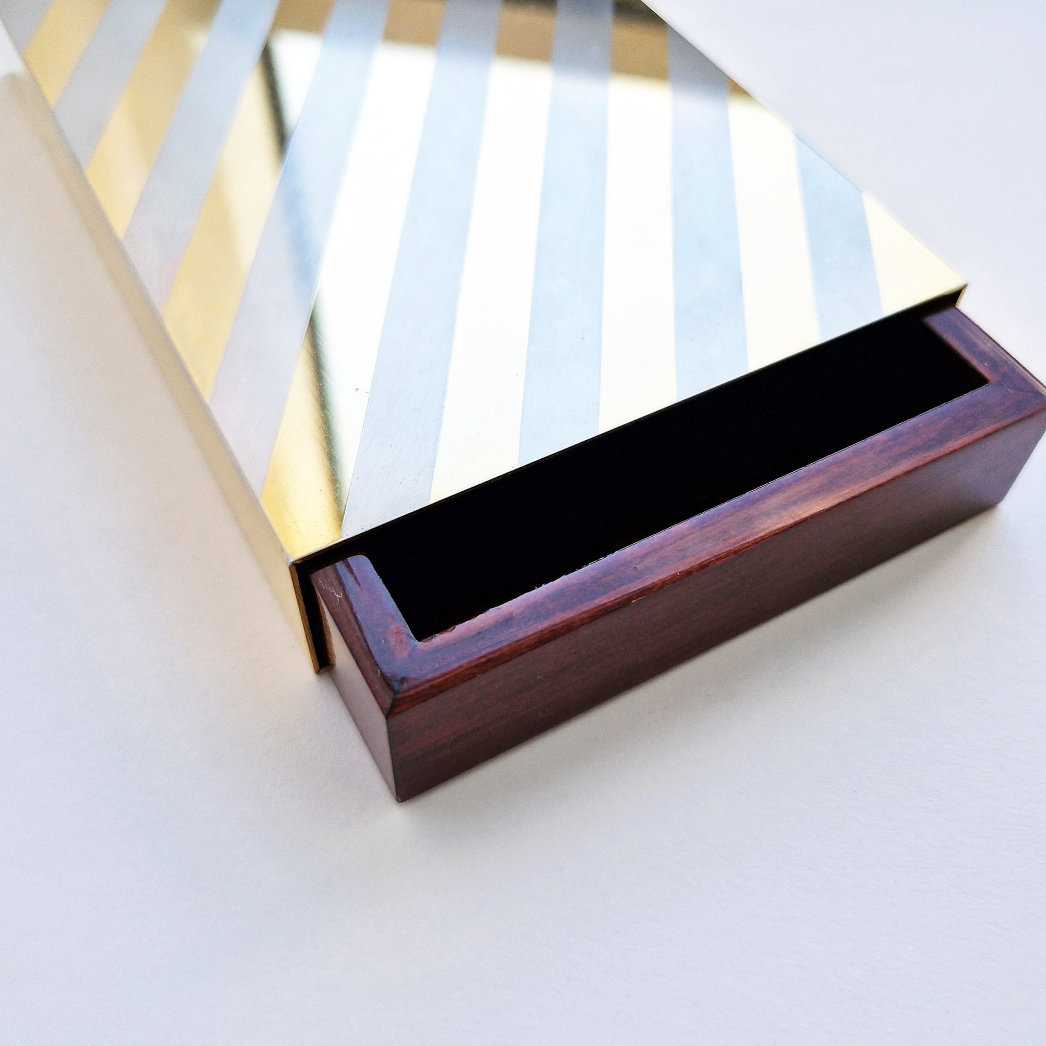 1980s Italian gold plated trinket box