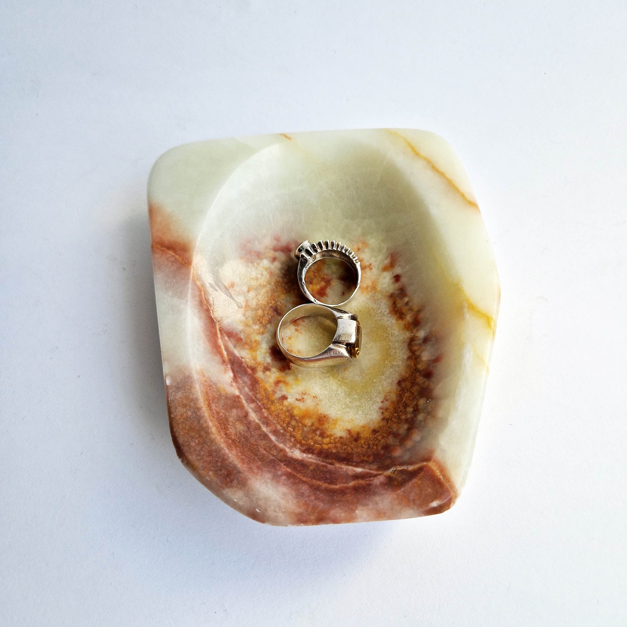 Vintage Italian onyx trinket dish