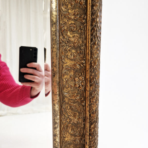 Vintage Italian mirror with gilt wood frame