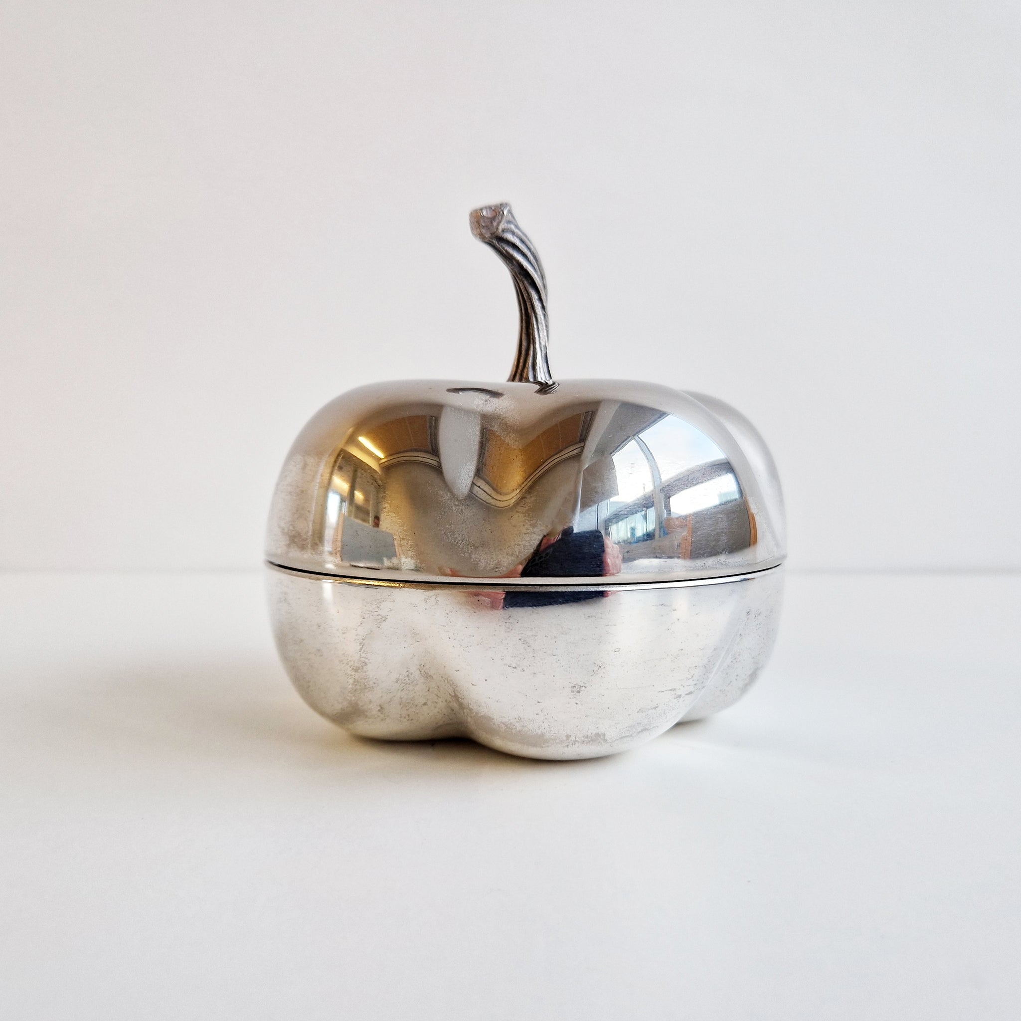 Vintage silver-plated pumpkin trinket box