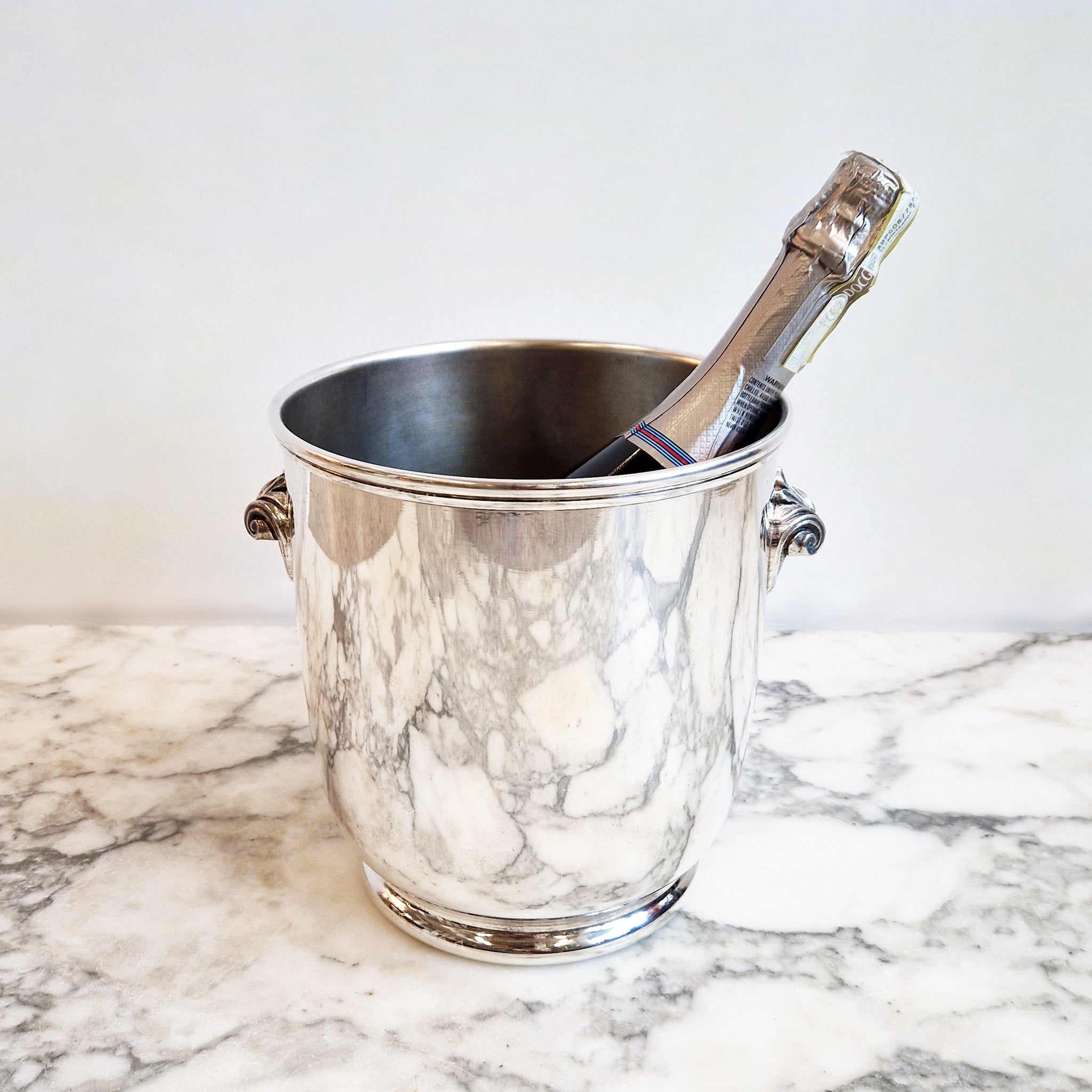 Vintage Italian wine or champagne cooler