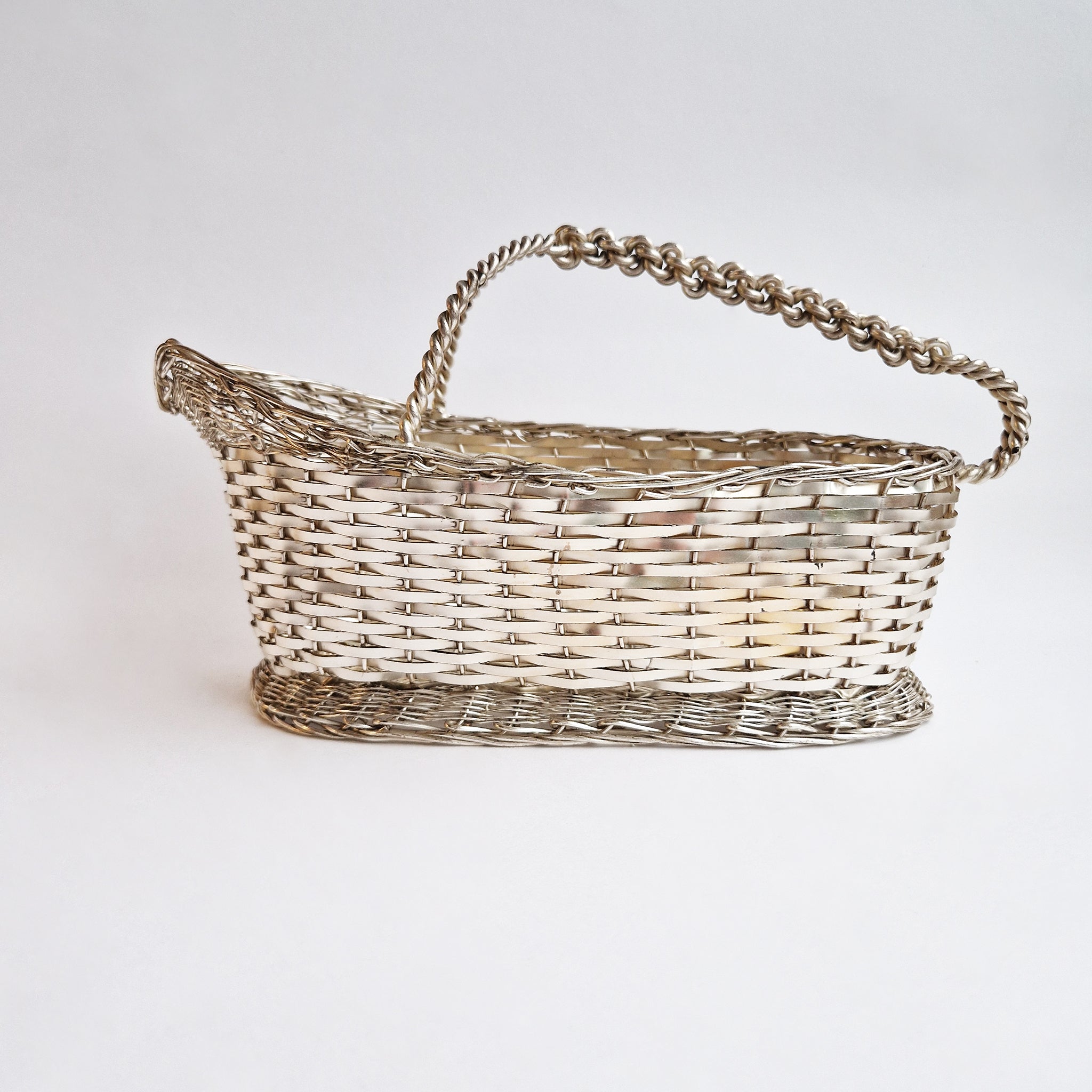 Vintage Italian wine basket