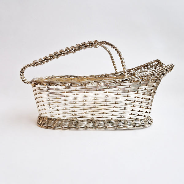 Vintage Italian wine basket