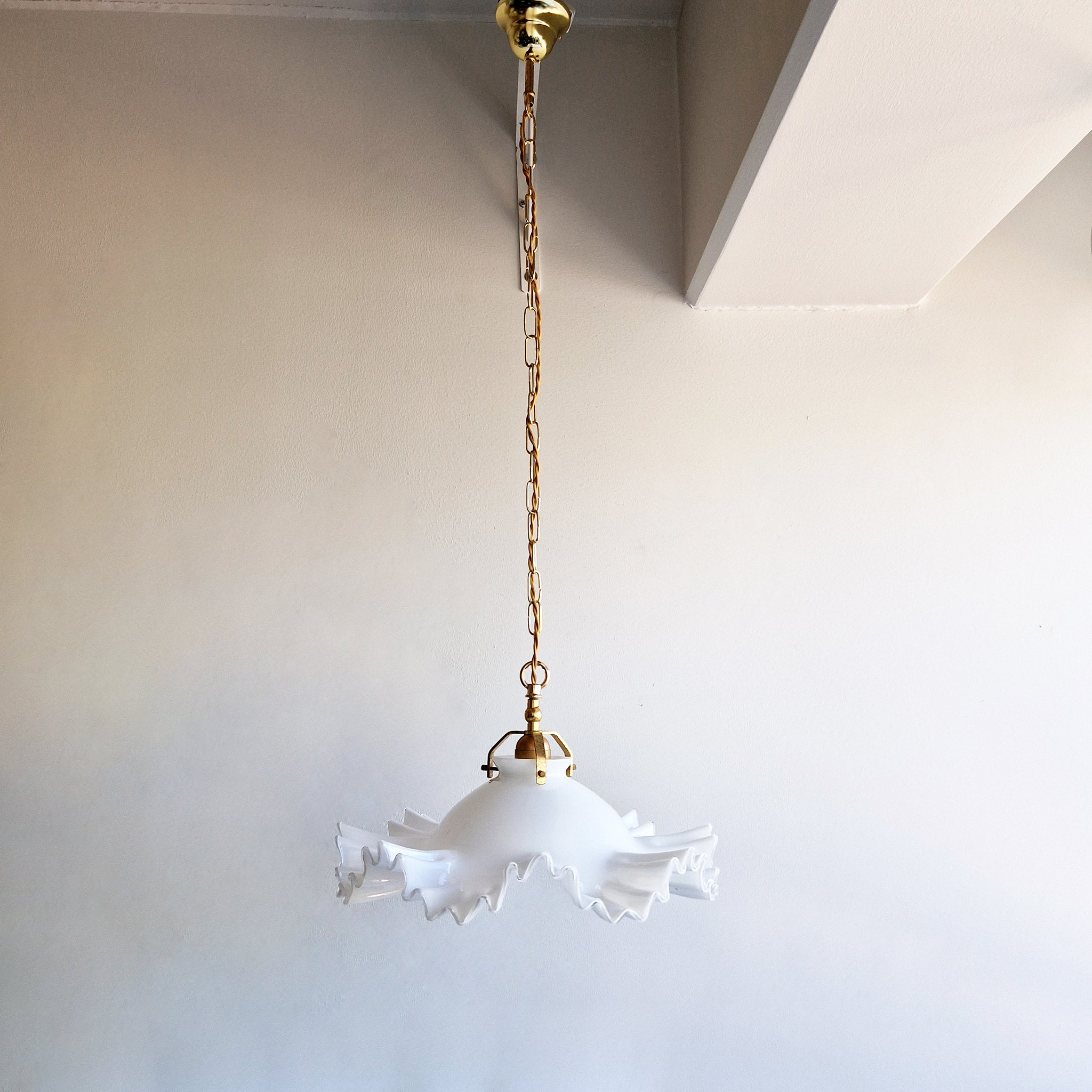 1970s Murano ruffled pendant light by De Majo