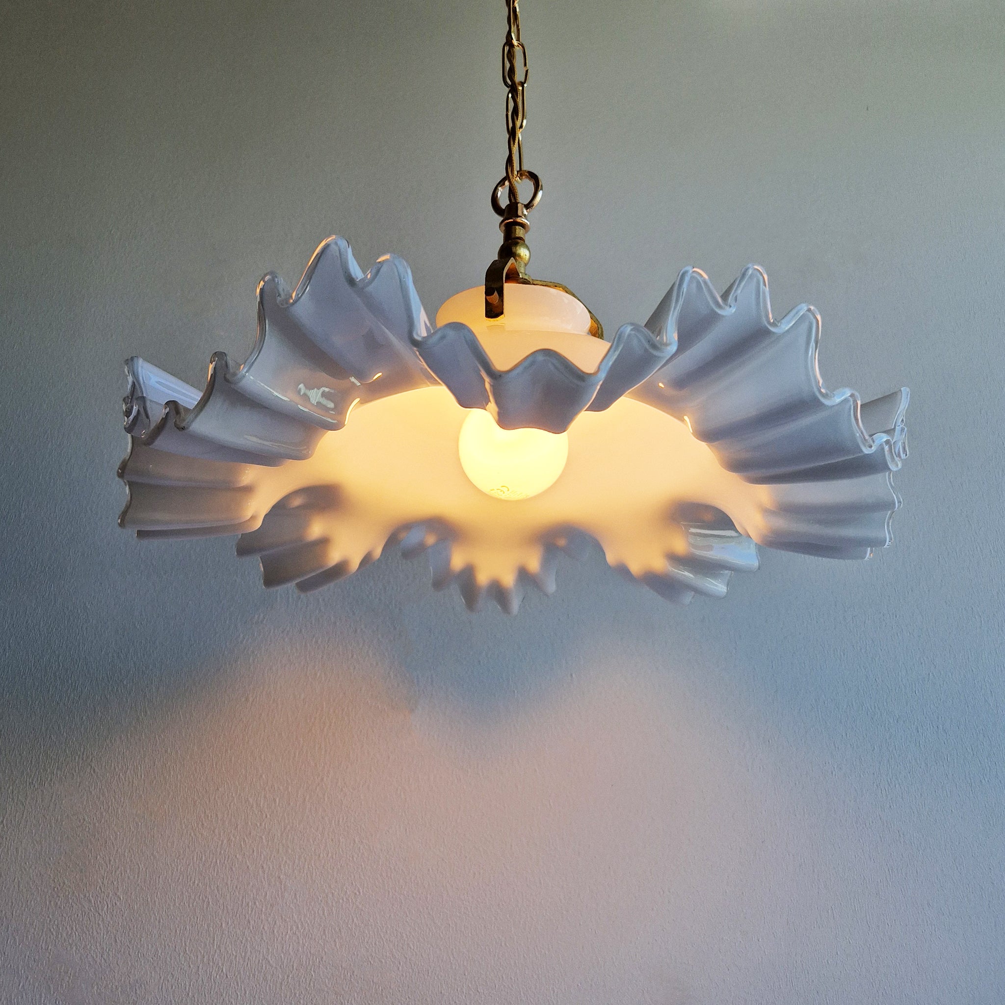 1970s Murano ruffled pendant light by De Majo