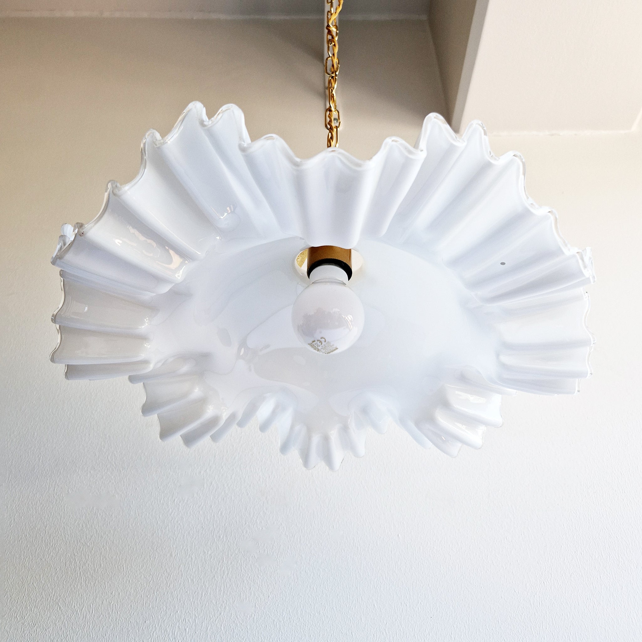 1970s Murano ruffled pendant light by De Majo