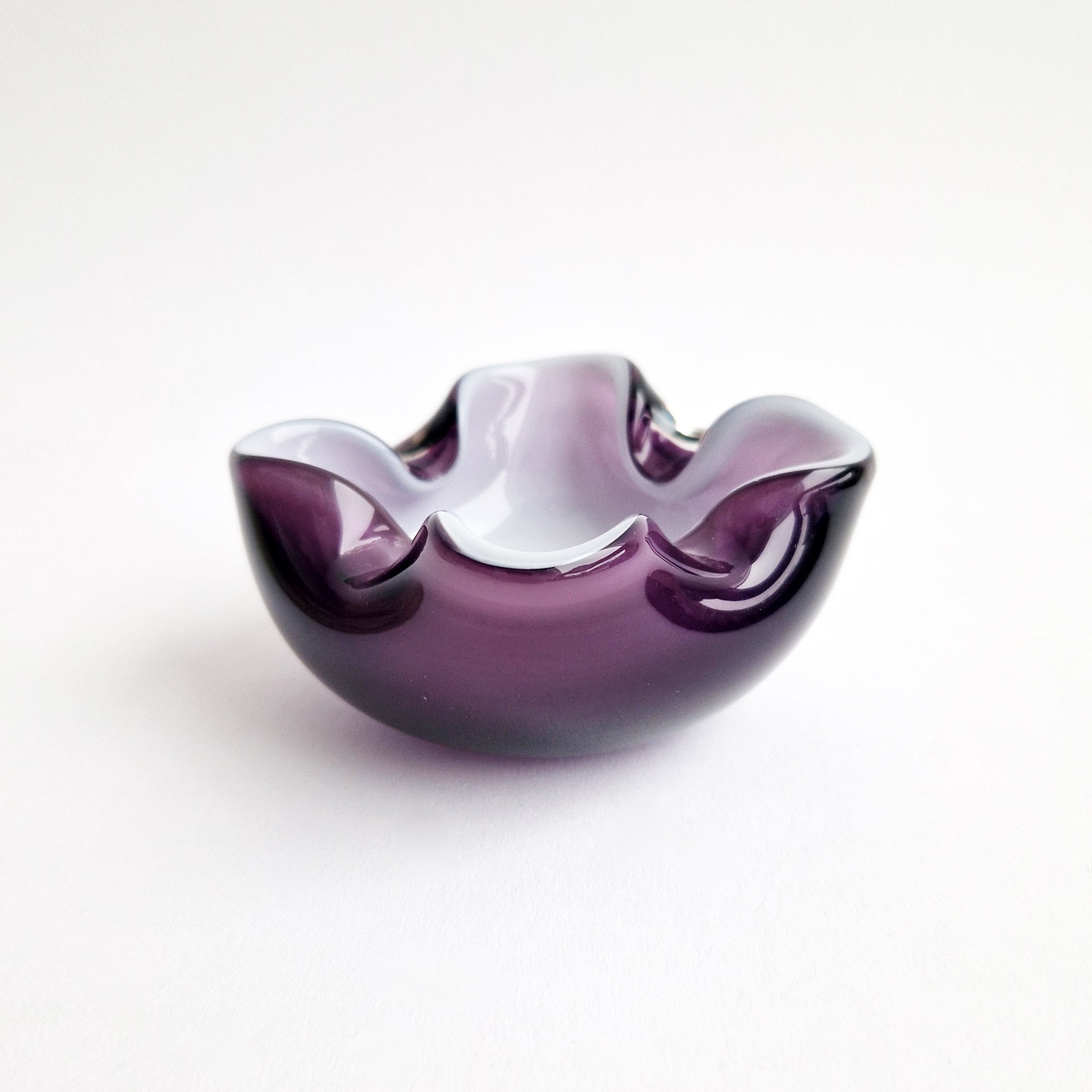 Vintage Murano purple glass bowl
