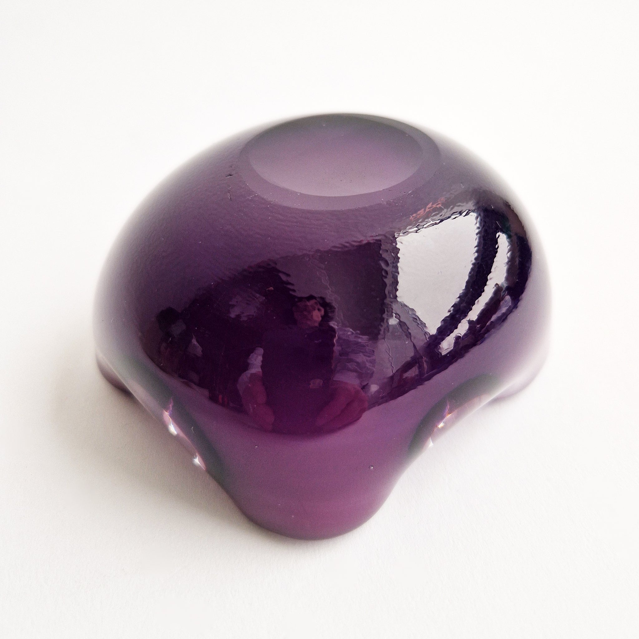 Vintage Murano purple glass bowl