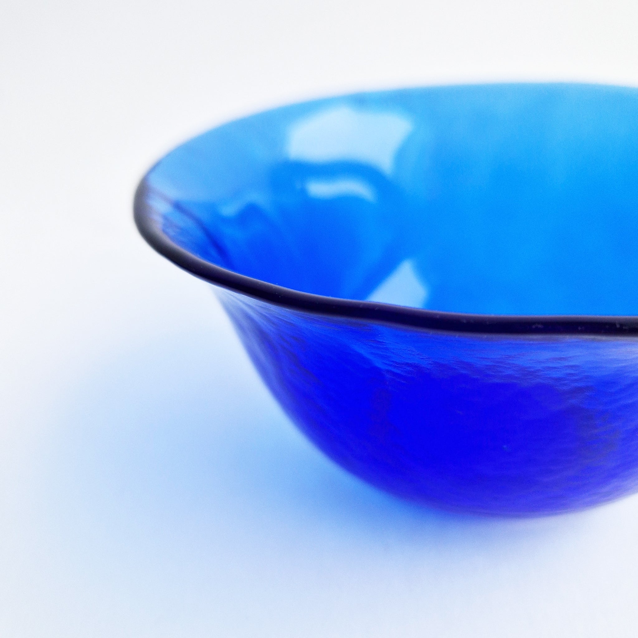 Vintage Murano cobalt blue dessert bowl set