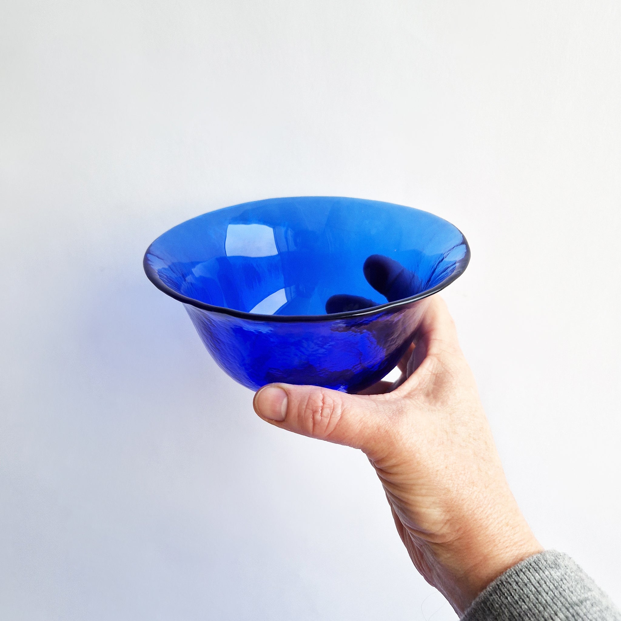 Vintage Murano cobalt blue dessert bowl set