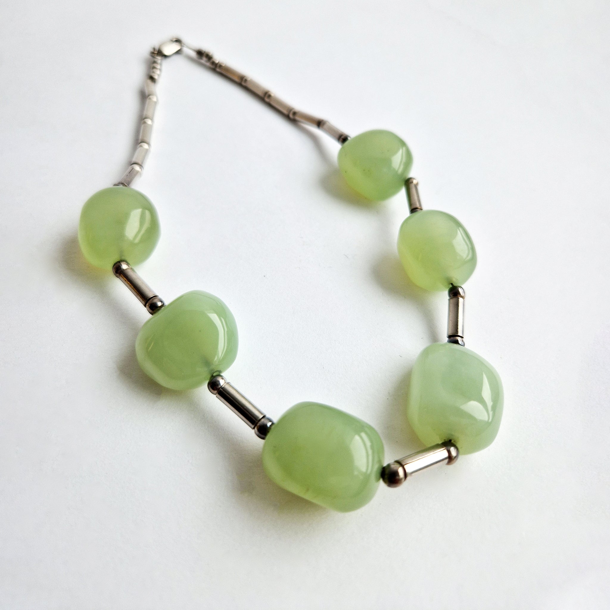 Vintage jade and silver choker necklace
