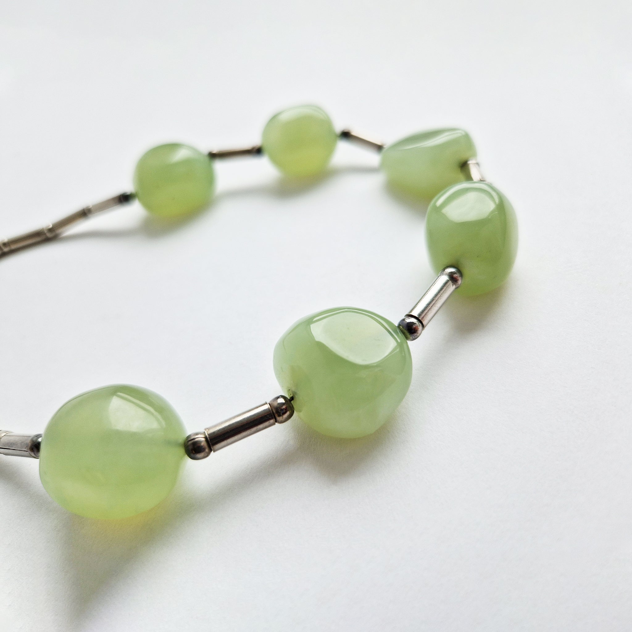 Vintage jade and silver choker necklace