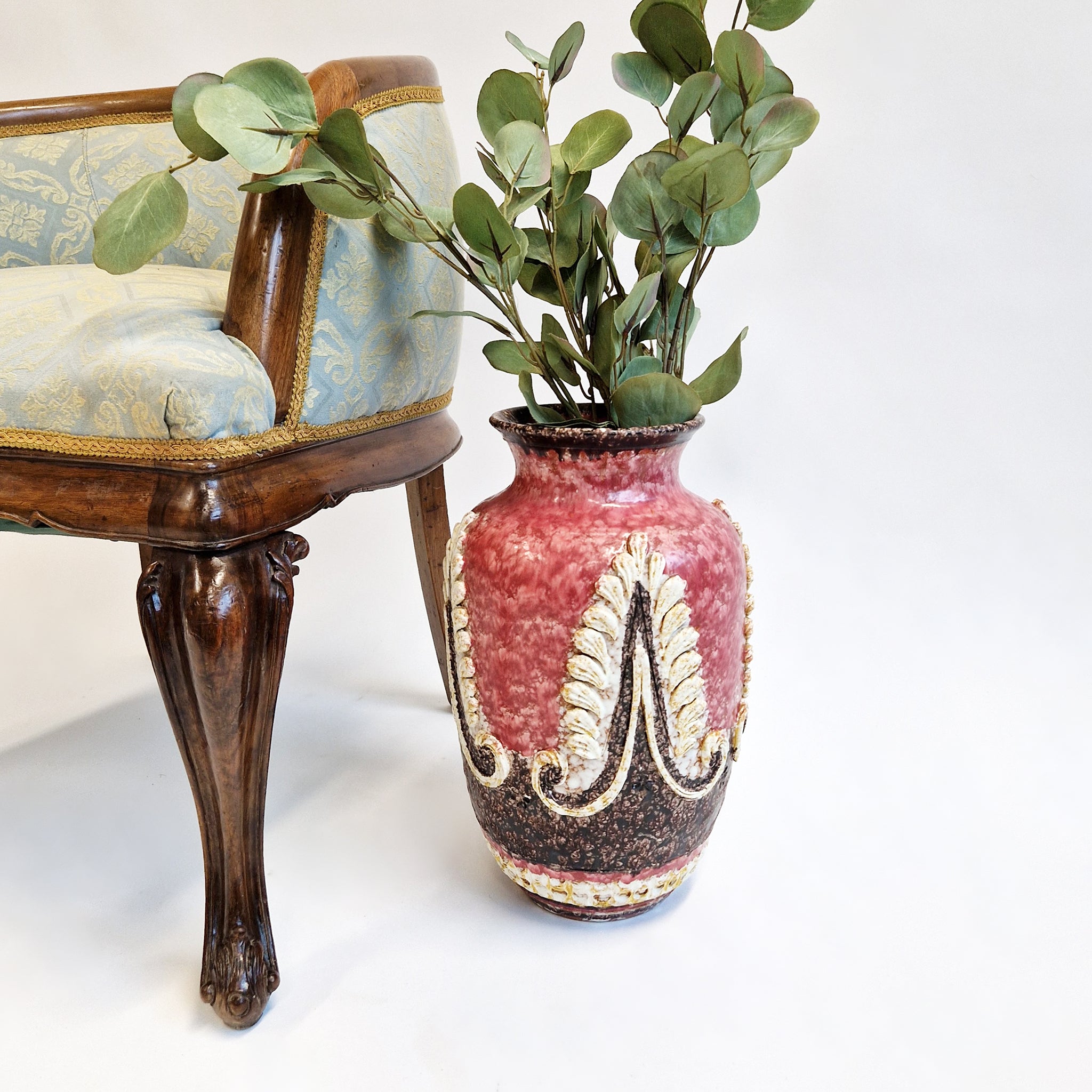 1960s vase attributed to Alvino Bagni for Raymor