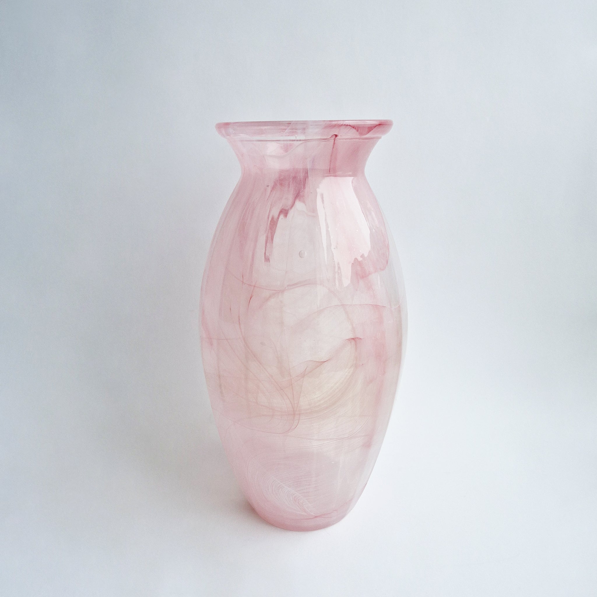 Vintage Italian pink glass vase by Vetreria Lux