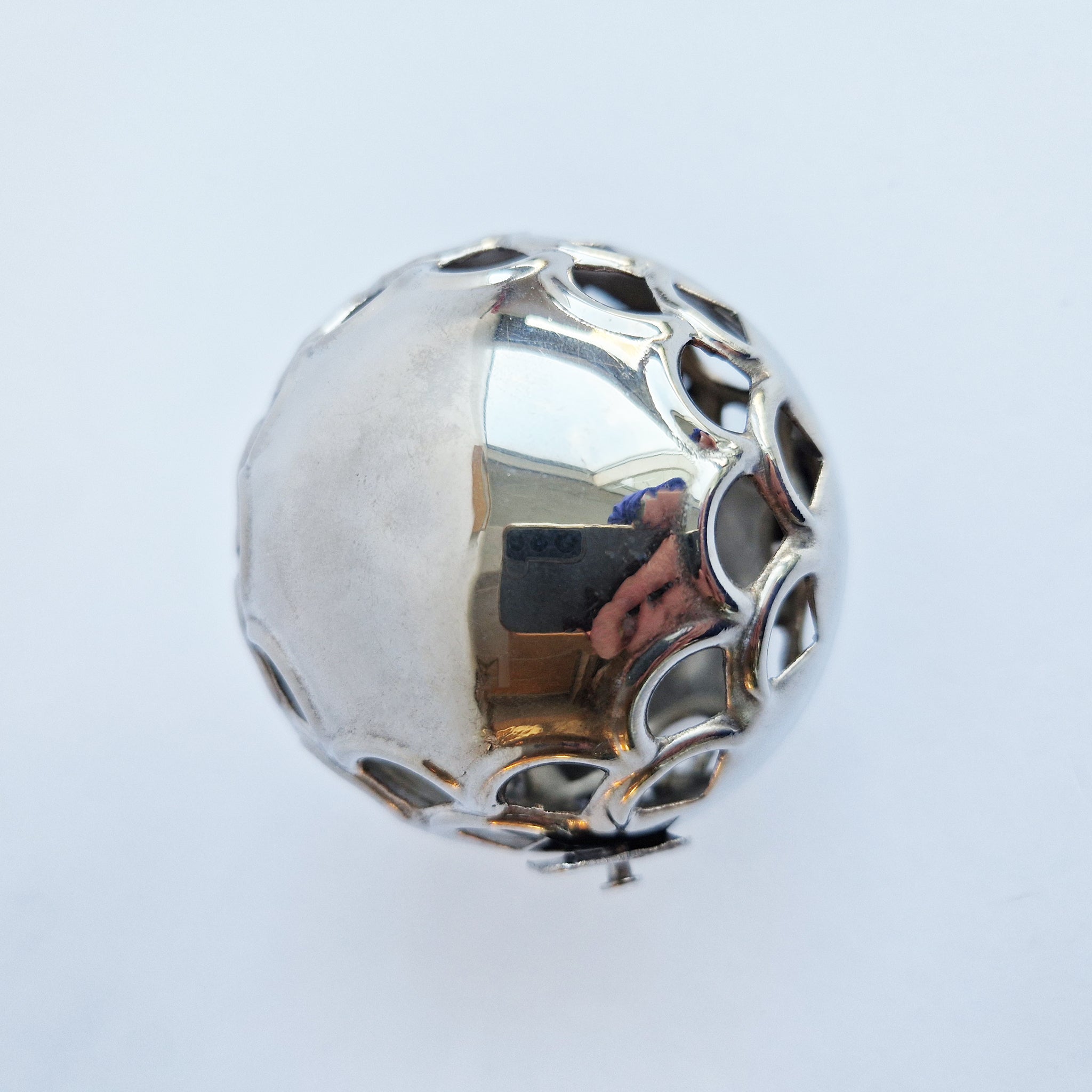 Vintage potpuorri fragrance holder