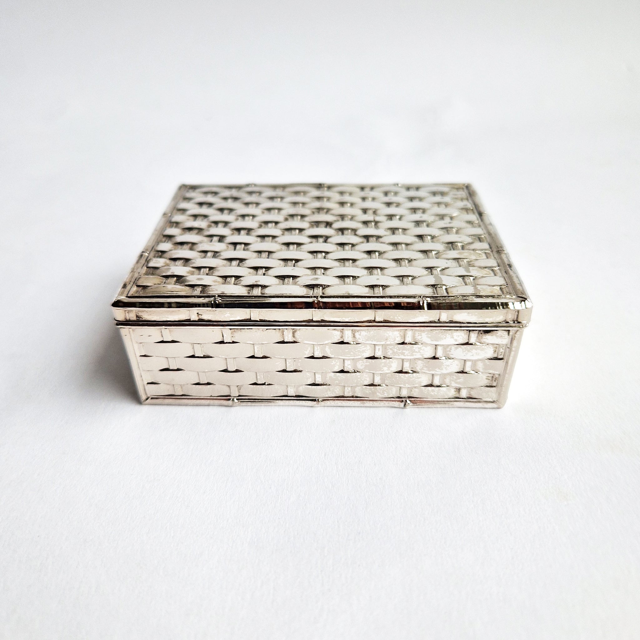 Vintage silvered metal trinket box