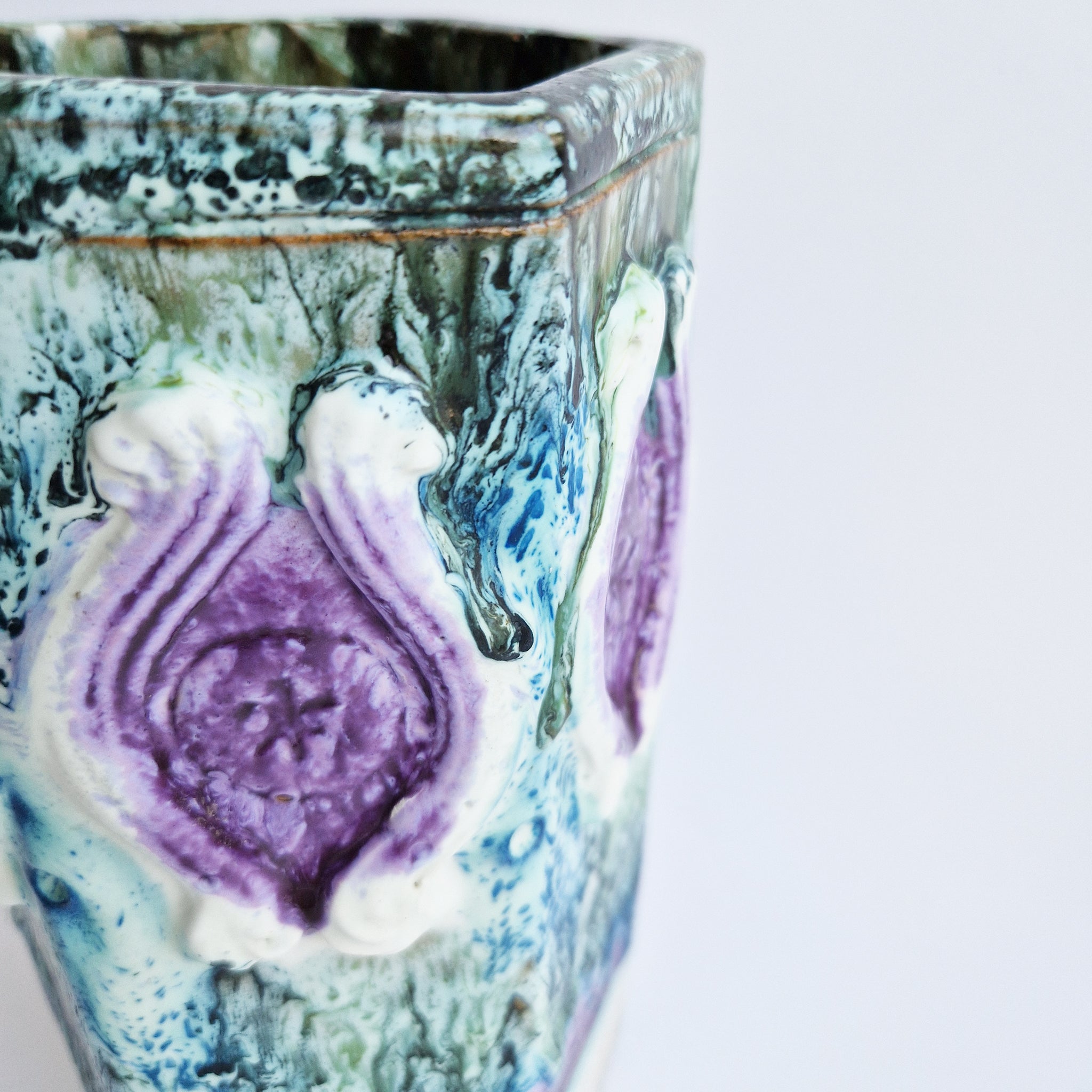 Vintage ceramic vase by Nuovo Rinascimento