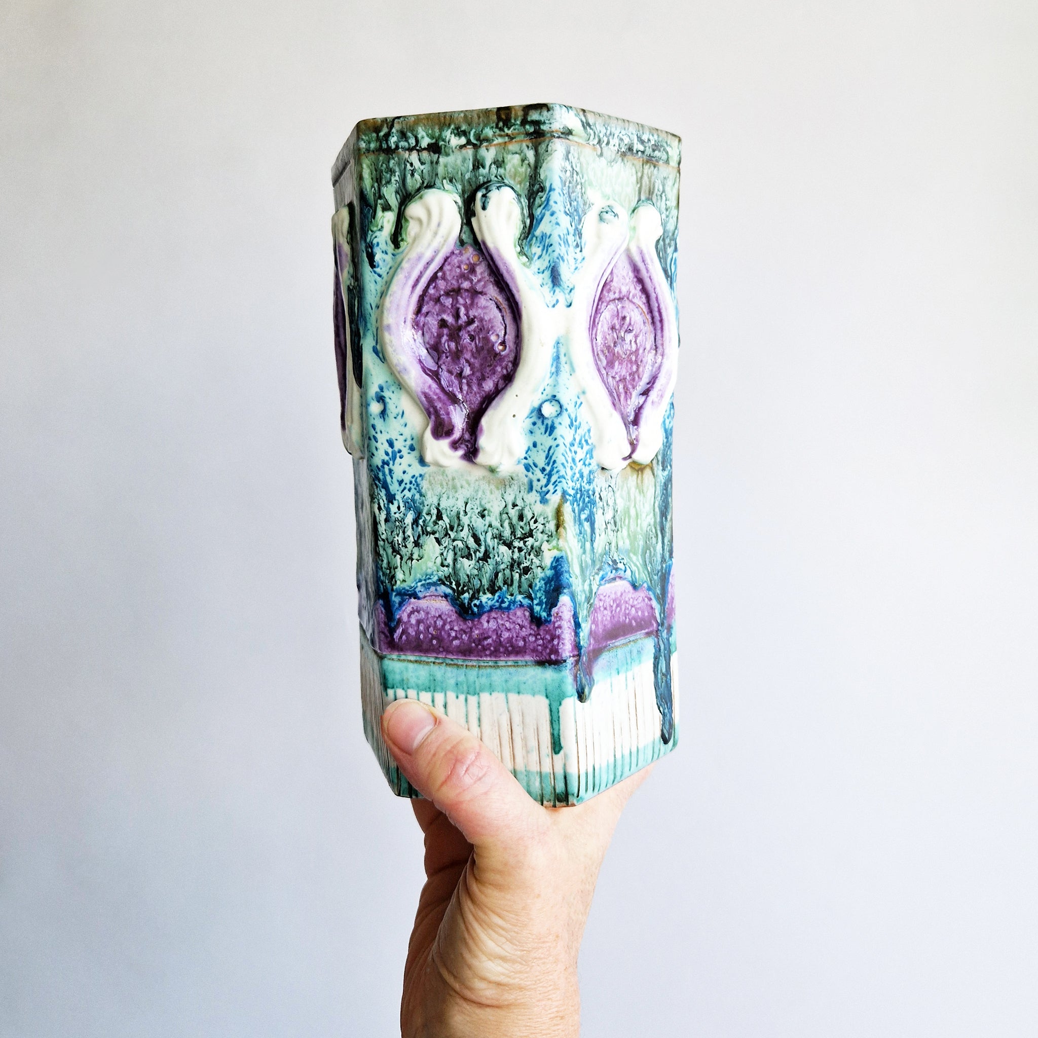 Vintage ceramic vase by Nuovo Rinascimento